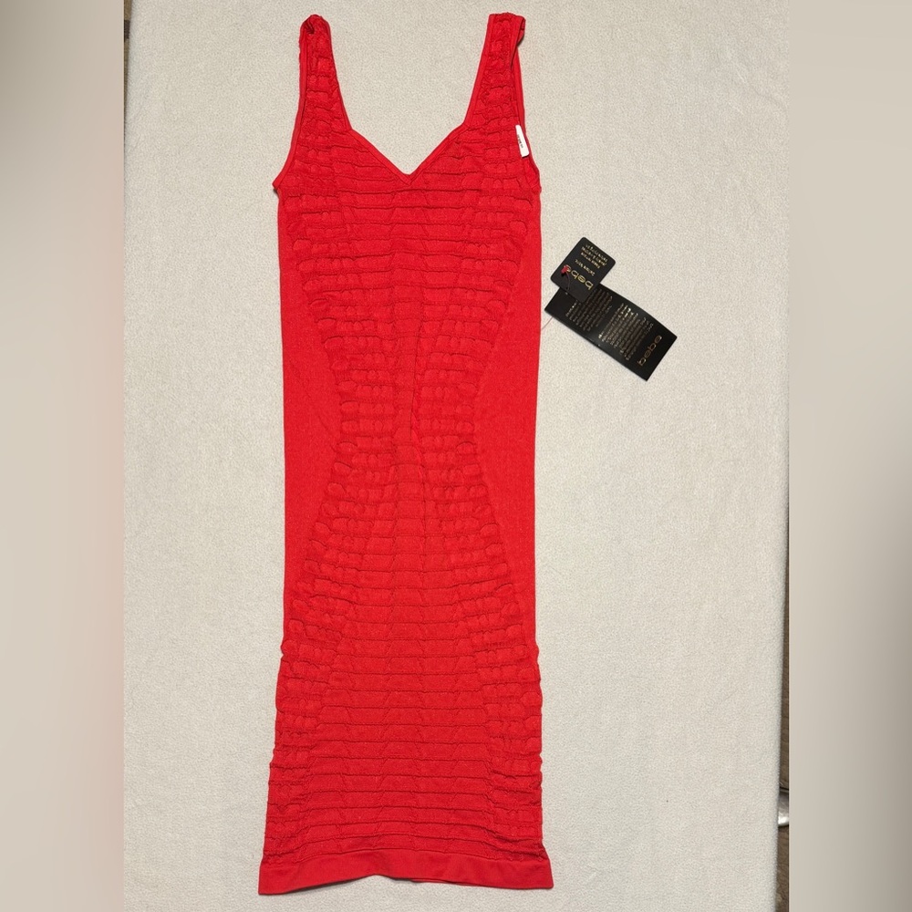 P/S NWT Bebe Teaberry Nylon Dress
